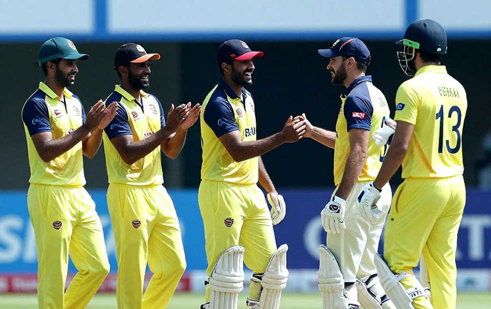 নিলামের অর্ডার বুক: টি-টোয়েন্টি বাজারে তরুণ-প্রিমিয়াম বুদবুদ কেন ফাটছে নিলামের অর্ডার বুক: টি-টোয়েন্টি বাজারে তরুণ-প্রিমিয়াম বুদবুদ কেন ফাটছে