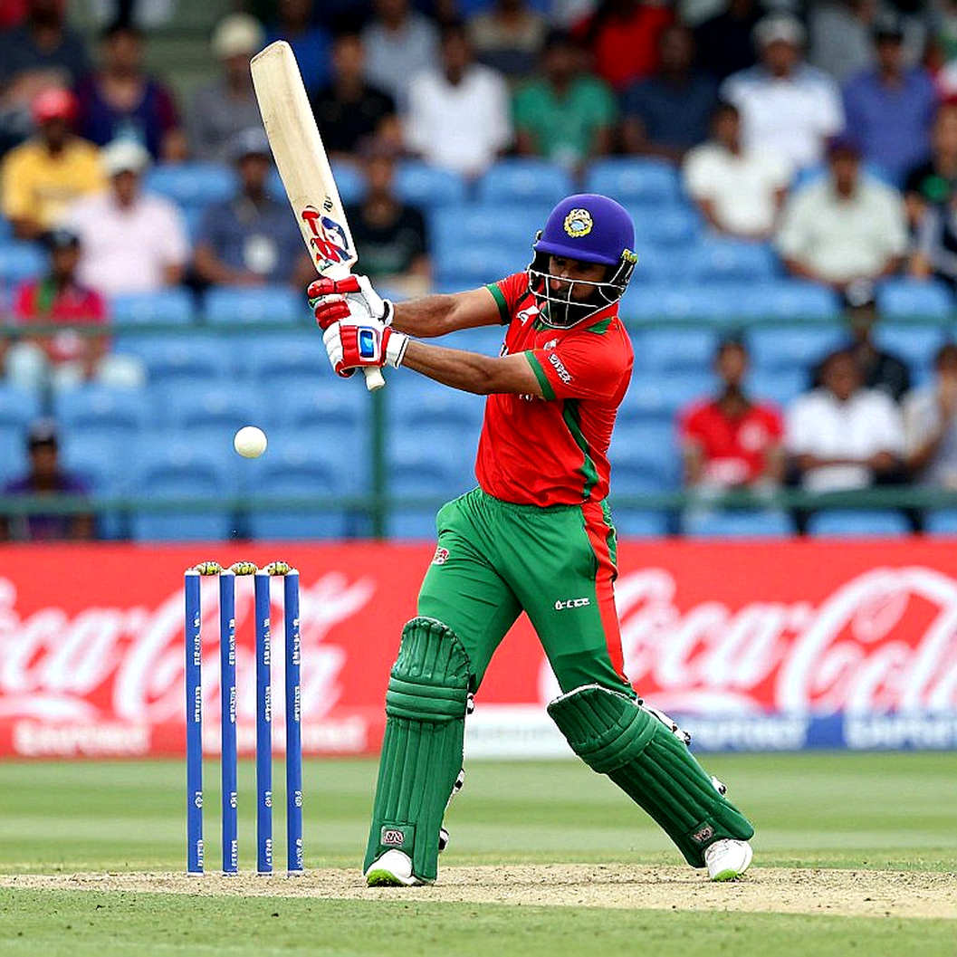 ক্যান্টারবারির ঠান্ডা থেকে আবুধাবির গরম: খালেদ আহমেদ, কাউন্টি রপ্তানি-বাজার আর বাংলাদেশের প্রথম-শ্রেণির পাইপলাইন